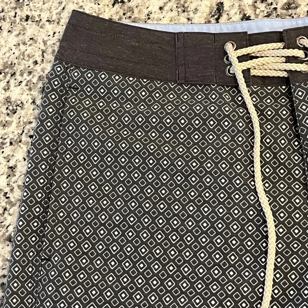 NWT Fair Harbor The Nautilus Boardshort Mens‎ 30 Black Beacon 8
